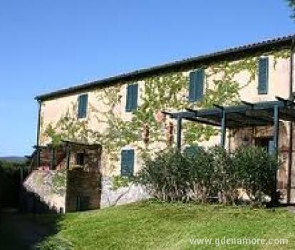 La Pergola , частни квартири в града Toscana, Италия